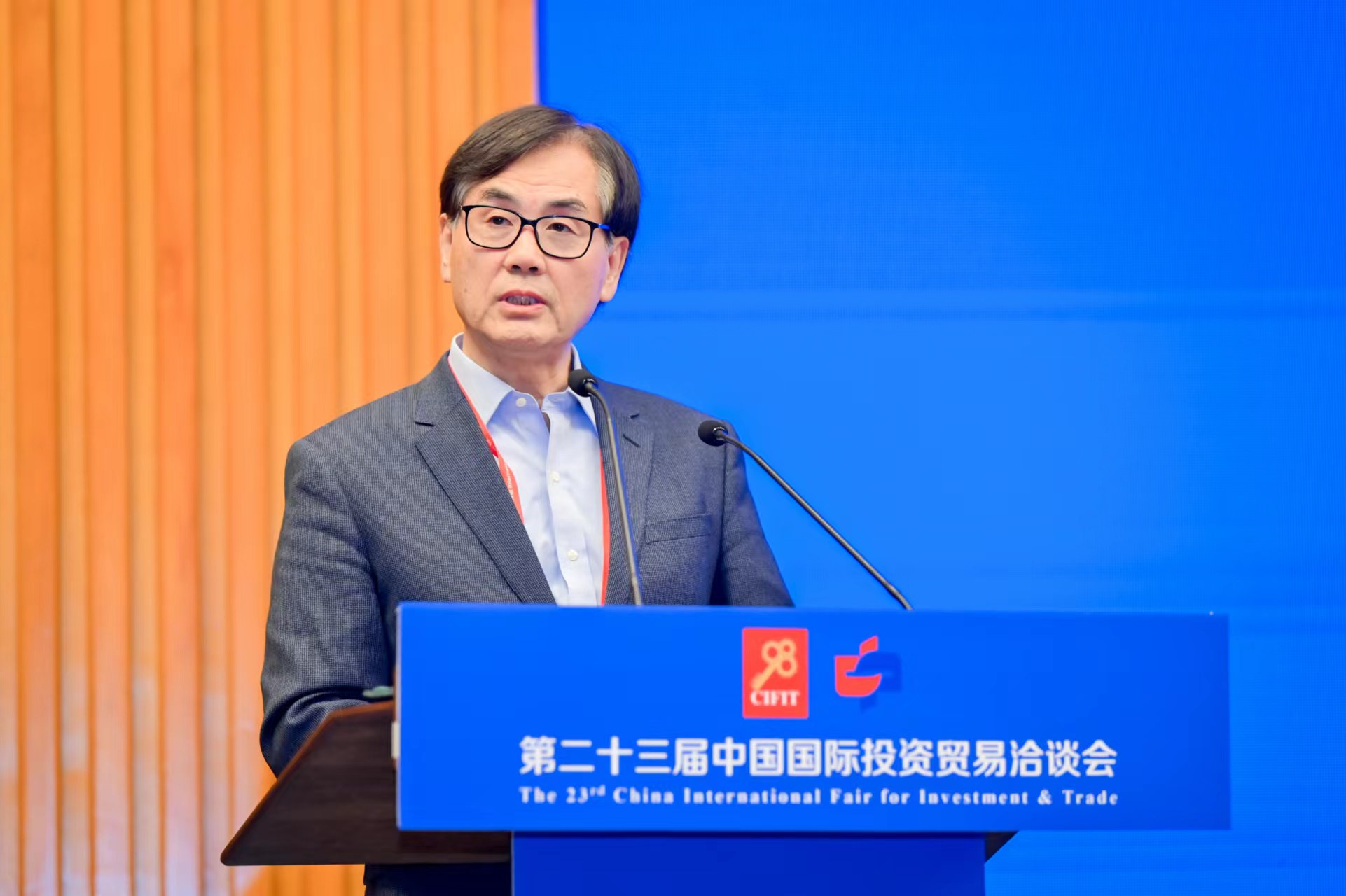詹晓宁.jpg