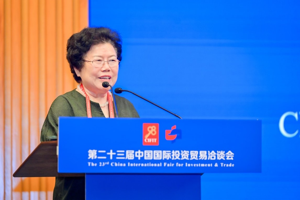 陈文玲.jpg
